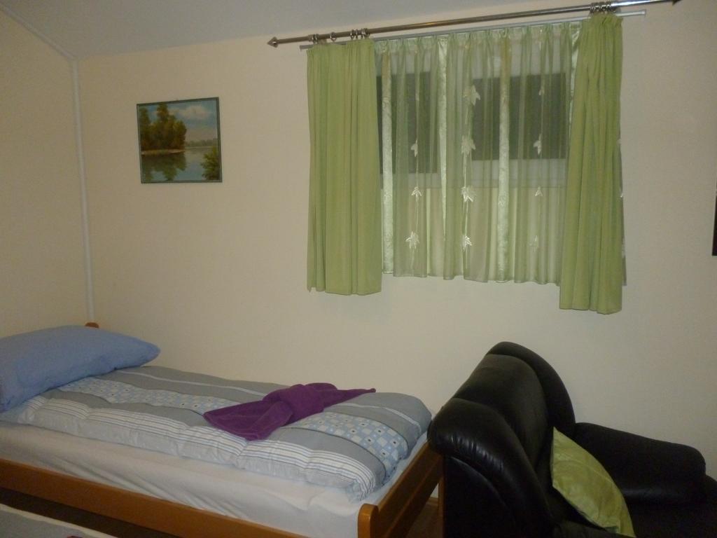 Guest House Rose Smederevska Palanka Eksteriør billede